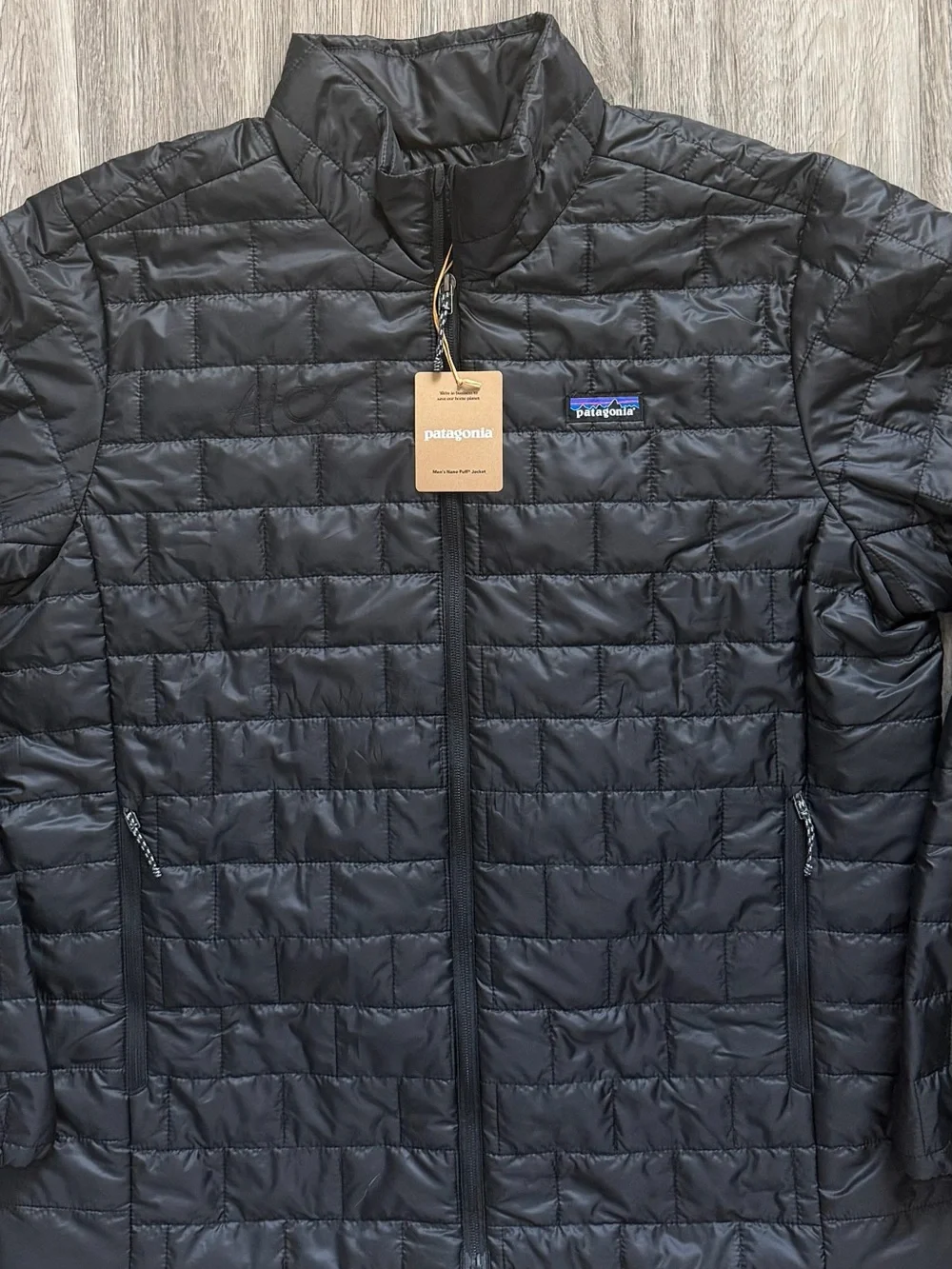 NWT 2026 Patagonia Nano Puff Jacket Men’s XL Black Puffer Coat $100 Off MSRP